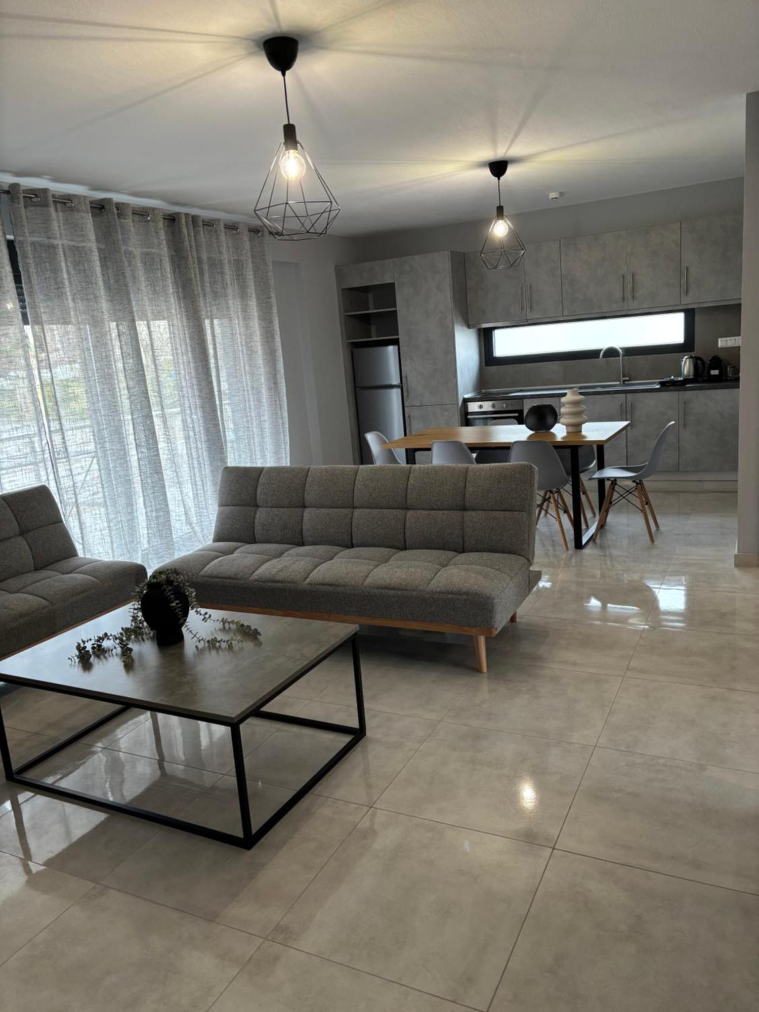 Elinor Apartments ฟิออยิตา ภายนอก รูปภาพ