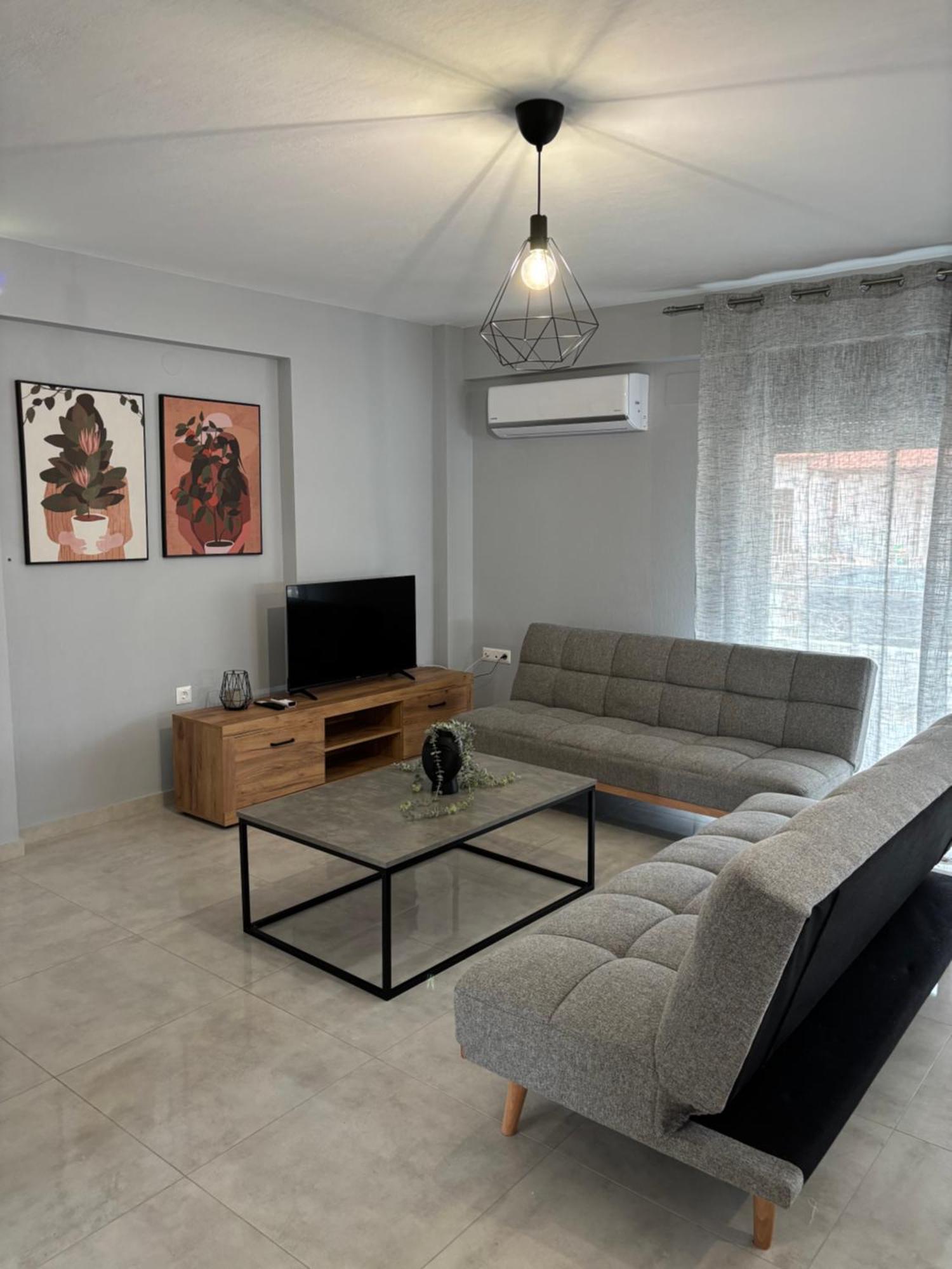 Elinor Apartments ฟิออยิตา ภายนอก รูปภาพ